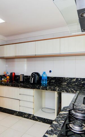 Apartamento à venda com 93m², 3 quartos e 2 vagasCozinha