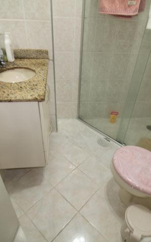 Apartamento à venda com 74m², 3 quartos e 3 vagasBanheiro