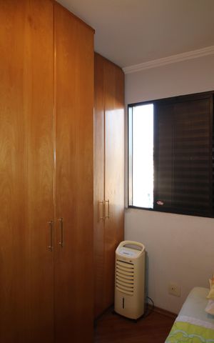 Apartamento à venda com 74m², 3 quartos e 3 vagasQuarto 2