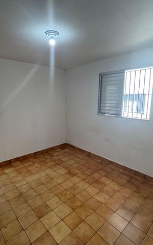 Casa para alugar com 40m², 1 quarto e sem vaga Casa para alugar com 40m², 1 quarto e sem vagaQuarto 1
