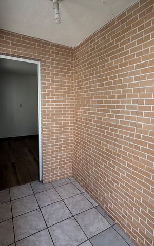 Casa para alugar com 40m², 1 quarto e sem vaga Casa para alugar com 40m², 1 quarto e sem vagaEntrada