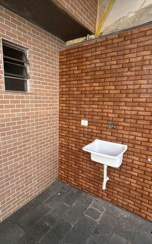 Casa para alugar com 40m², 1 quarto e sem vaga Casa para alugar com 40m², 1 quarto e sem vagaÁrea de Serviço