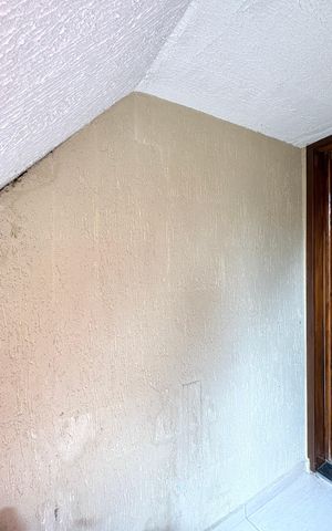 Casa à venda com 214m², 5 quartos e 5 vagas Casa à venda com 214m², 5 quartos e 5 vagasBanheiro de serviço