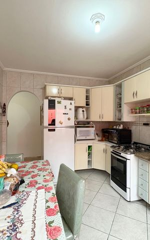 Casa à venda com 214m², 5 quartos e 5 vagas Casa à venda com 214m², 5 quartos e 5 vagasCozinha - Casa 1