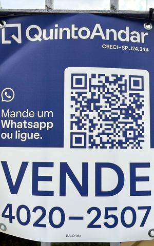 Casa à venda com 214m², 5 quartos e 5 vagas Casa à venda com 214m², 5 quartos e 5 vagasPlaca