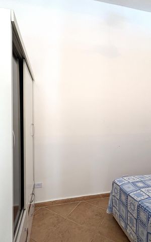 Casa à venda com 214m², 5 quartos e 5 vagas Casa à venda com 214m², 5 quartos e 5 vagasQuarto 1 - Casa 2