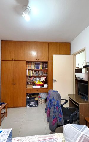 Casa à venda com 214m², 5 quartos e 5 vagas Casa à venda com 214m², 5 quartos e 5 vagasQuarto 1 - Casa 1