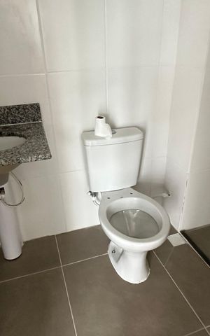 Apartamento para alugar com 67m², 2 quartos e 1 vaga Apartamento para alugar com 67m², 2 quartos e 1 vagaBanheiro