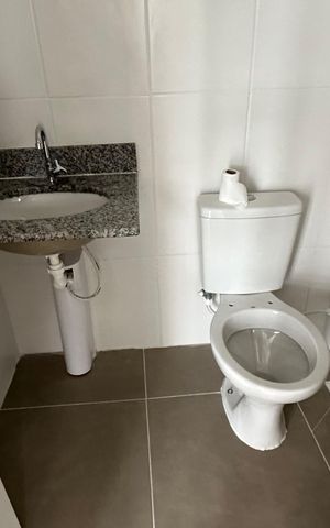 Apartamento para alugar com 67m², 2 quartos e 1 vaga Apartamento para alugar com 67m², 2 quartos e 1 vagaBanheiro