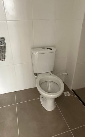 Apartamento para alugar com 67m², 2 quartos e 1 vaga Apartamento para alugar com 67m², 2 quartos e 1 vagaBanheiro