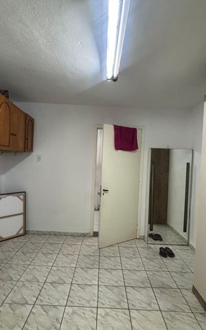 Casa à venda com 672m², 3 quartos e 5 vagas