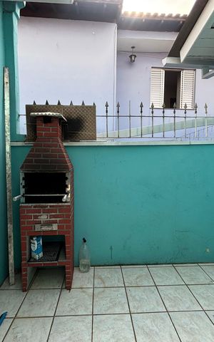 Casa à venda com 672m², 3 quartos e 5 vagas