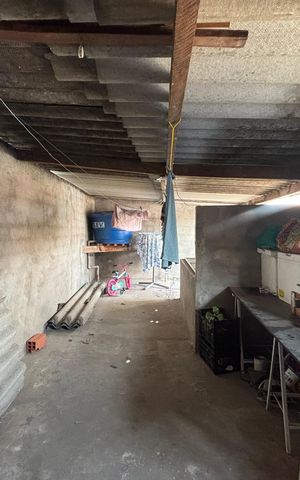 Casa à venda com 672m², 3 quartos e 5 vagas