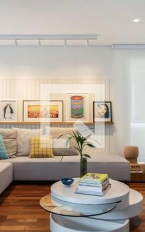 Apartamento à venda com 175m², 3 quartos e 4 vagas Apartamento à venda com 175m², 3 quartos e 4 vagasSala