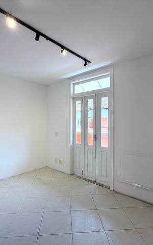 Casa de condomínio à venda com 220m², 3 quartos e 2 vagas Casa de condomínio à venda com 220m², 3 quartos e 2 vagasSuíte 1