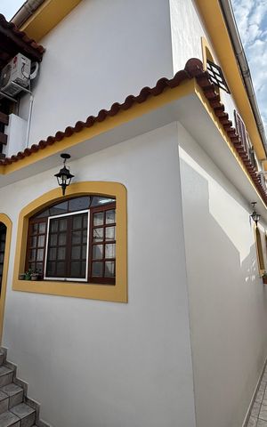 Casa à venda com 300m², 5 quartos e 5 vagas Casa à venda com 300m², 5 quartos e 5 vagasQuintal
