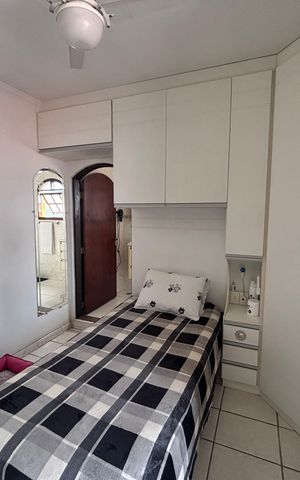 Casa à venda com 300m², 5 quartos e 5 vagas Casa à venda com 300m², 5 quartos e 5 vagasQuarto 3