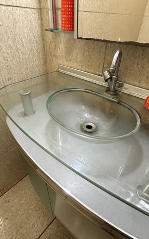 Casa à venda com 191m², 5 quartos e sem vagaBanheiro 1