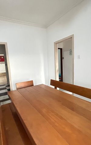 Casa à venda com 191m², 5 quartos e sem vagaSala