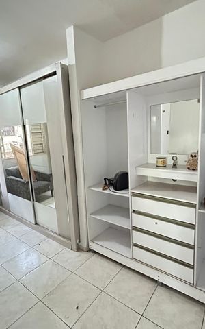 Casa à venda com 191m², 5 quartos e sem vagaQuarto 3