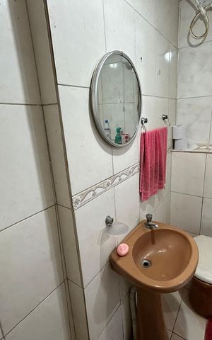 Casa à venda com 191m², 5 quartos e sem vagaBanheiro da Suíte