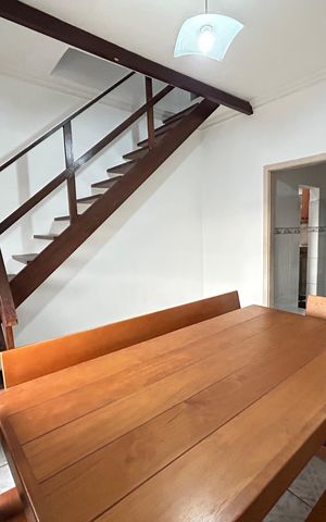 Casa à venda com 191m², 5 quartos e sem vagaSala