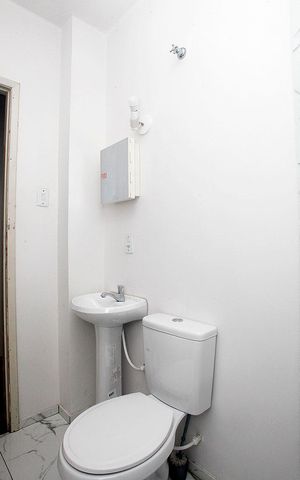 Apartamento à venda com 58m², 1 quarto e sem vagaBanheiro