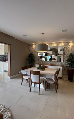 Apartamento à venda com 158m², 3 quartos e 3 vagas Apartamento à venda com 158m², 3 quartos e 3 vagasSala de Jantar
