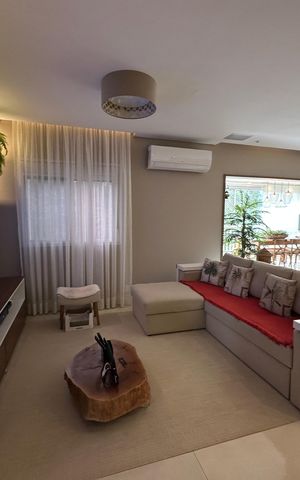 Apartamento à venda com 158m², 3 quartos e 3 vagas Apartamento à venda com 158m², 3 quartos e 3 vagasSala de TV
