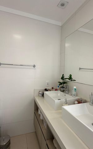 Apartamento à venda com 158m², 3 quartos e 3 vagas Apartamento à venda com 158m², 3 quartos e 3 vagasBanheiro da Suíte 3