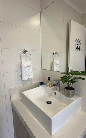 Apartamento à venda com 158m², 3 quartos e 3 vagas Apartamento à venda com 158m², 3 quartos e 3 vagasBanheiro da Suíte 2