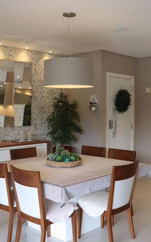 Apartamento à venda com 158m², 3 quartos e 3 vagas Apartamento à venda com 158m², 3 quartos e 3 vagasSala de Jantar