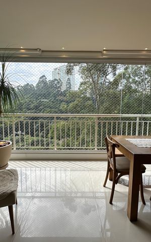 Apartamento à venda com 158m², 3 quartos e 3 vagas Apartamento à venda com 158m², 3 quartos e 3 vagasVaranda da Sala