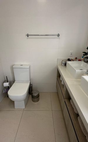 Apartamento à venda com 158m², 3 quartos e 3 vagas Apartamento à venda com 158m², 3 quartos e 3 vagasBanheiro da Suíte 3