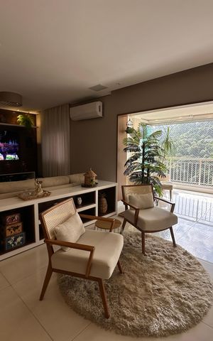 Apartamento à venda com 158m², 3 quartos e 3 vagas Apartamento à venda com 158m², 3 quartos e 3 vagasSala