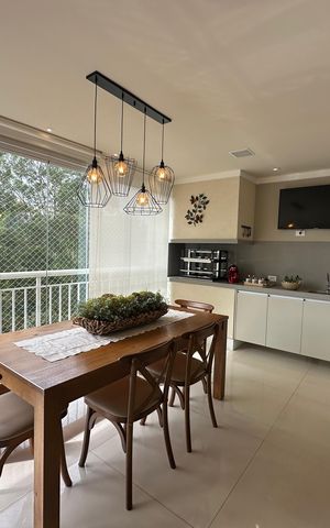 Apartamento à venda com 158m², 3 quartos e 3 vagas Apartamento à venda com 158m², 3 quartos e 3 vagasVaranda da Sala