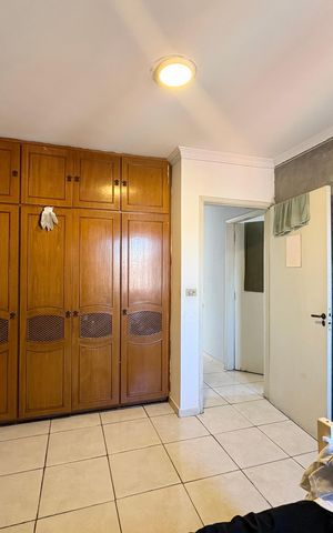 Casa à venda com 200m², 4 quartos e 2 vagas Casa à venda com 200m², 4 quartos e 2 vagasQuarto 2 - Casa 1