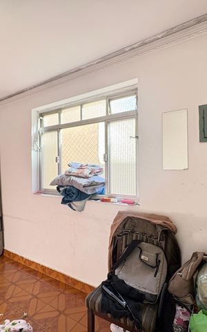 Casa à venda com 200m², 4 quartos e 2 vagas Casa à venda com 200m², 4 quartos e 2 vagasQuarto 1 - Casa 1