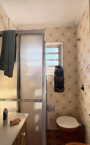 Casa à venda com 200m², 4 quartos e 2 vagas Casa à venda com 200m², 4 quartos e 2 vagasBanheiro 2 - Casa 1