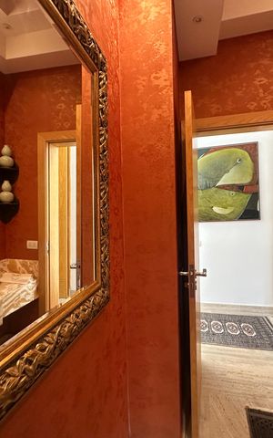 Casa de condomínio à venda com 936m², 4 quartos e 8 vagas Casa de condomínio à venda com 936m², 4 quartos e 8 vagasLavabo
