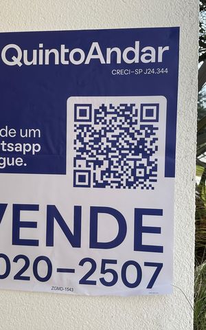 Casa de condomínio à venda com 936m², 4 quartos e 8 vagas Casa de condomínio à venda com 936m², 4 quartos e 8 vagasPlaca