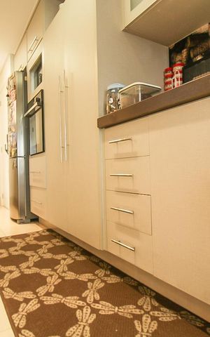 Apartamento para alugar com 130m², 2 quartos e 2 vagasCozinha