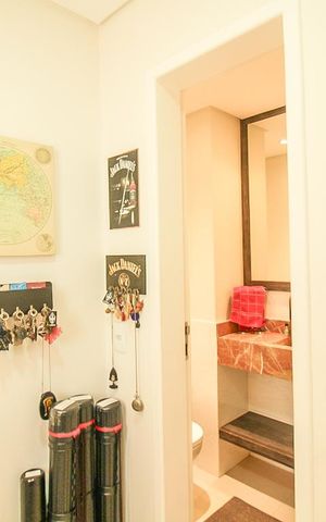 Apartamento para alugar com 130m², 2 quartos e 2 vagasEscritório