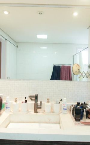 Apartamento para alugar com 130m², 2 quartos e 2 vagasBanheiro da Suíte