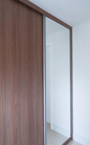 Apartamento para alugar com 130m², 2 quartos e 2 vagasCloset da suíte