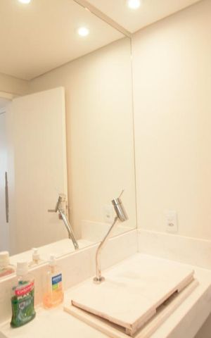 Apartamento para alugar com 130m², 2 quartos e 2 vagasBanheiro Social