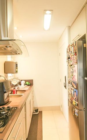 Apartamento para alugar com 130m², 2 quartos e 2 vagasCozinha