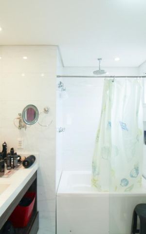 Apartamento para alugar com 130m², 2 quartos e 2 vagasBanheiro da Suíte