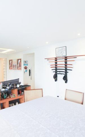 Apartamento para alugar com 130m², 2 quartos e 2 vagasSala