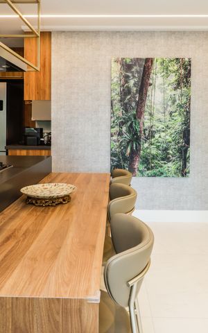 Apartamento à venda com 142m², 3 quartos e 2 vagas